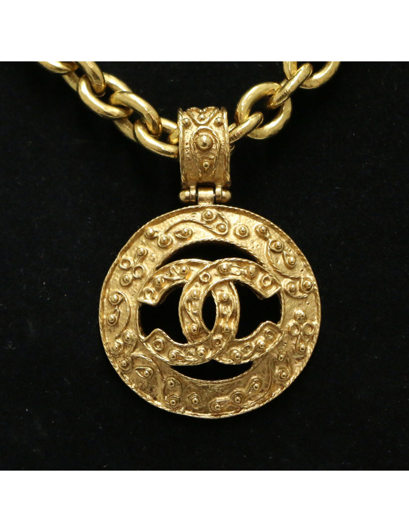 Sautoir CHANEL CC doré