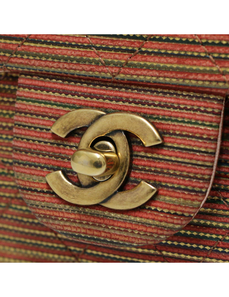 Mini Timeless Chanel cuir marron : nous livrons dans le monde entier