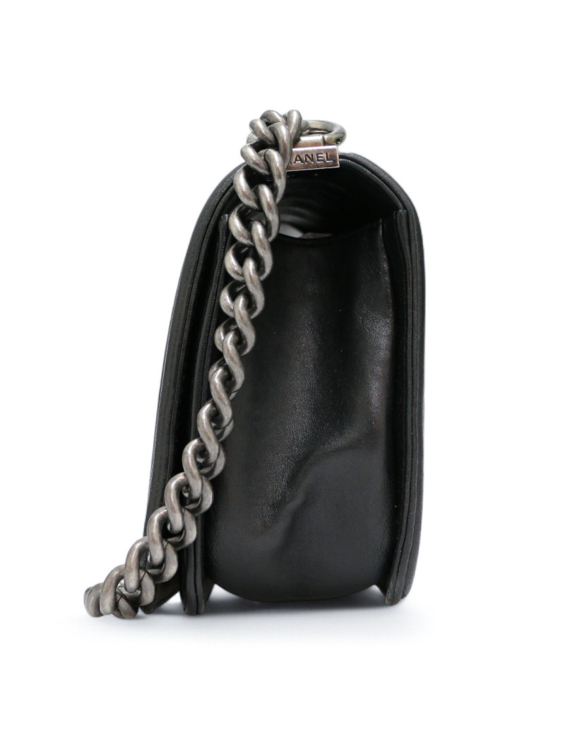 Sac Boy CHANEL MM noir