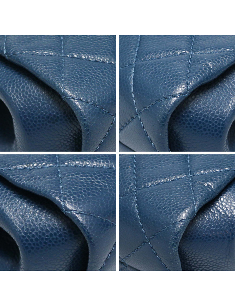 Pochette CHANEL matelassée bleue