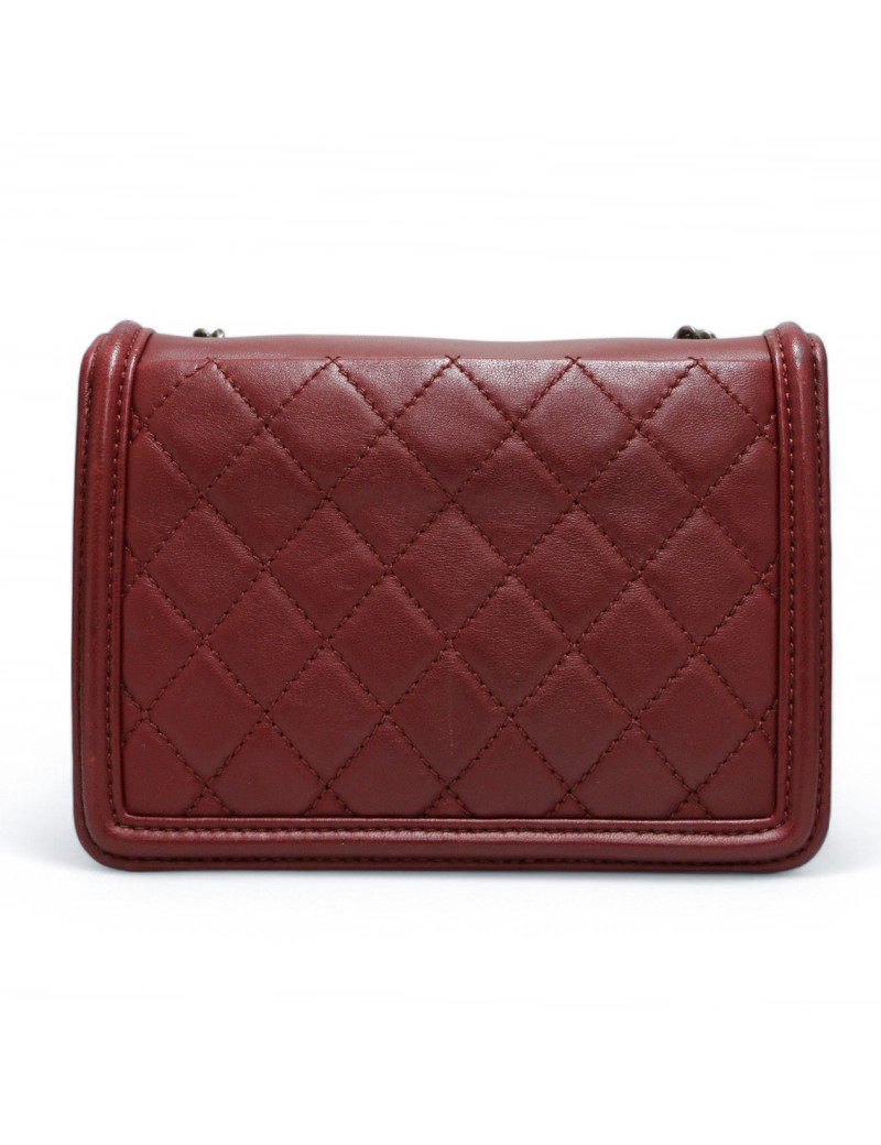 Mini sac Chanel Boy Brick bordeaux : livraison dans le monde entier