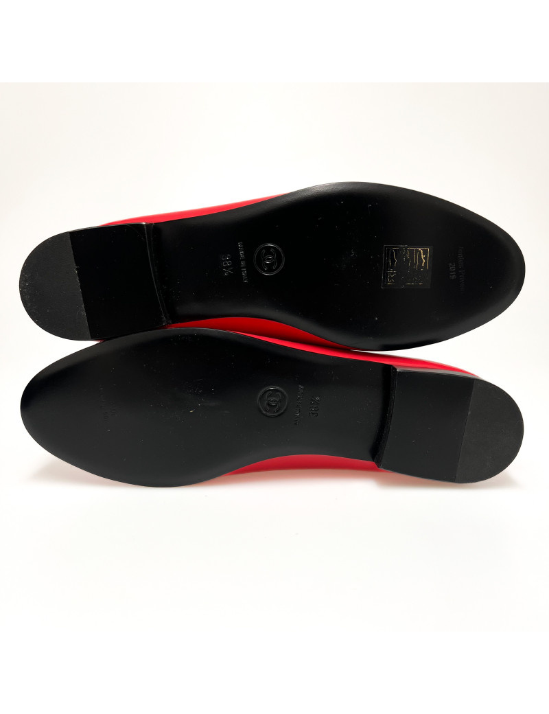 Ballerines CHANEL T38,5 vernies