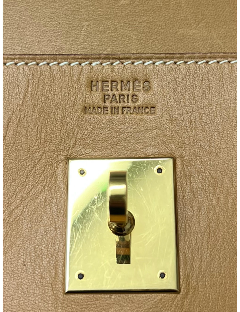 Birkin 40 Hermès Barénia couleur Gold : pièce emblématique de 1993