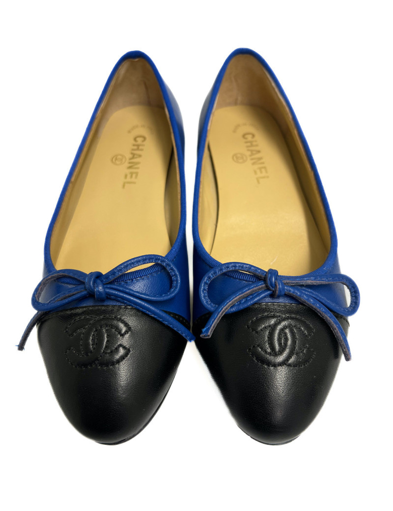 Ballerines CHANEL bicolore bleu et noir