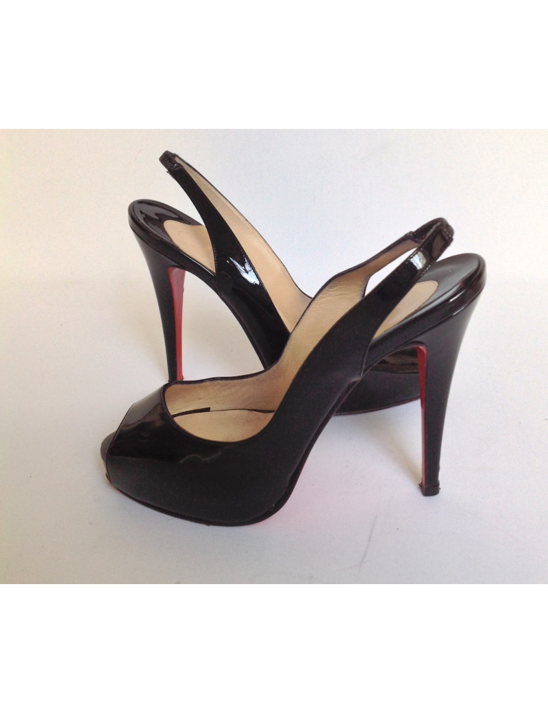 escarpins LOUBOUTIN t 35 vernis noirs