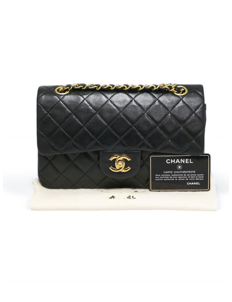 Timeless CHANEL 23 noir
