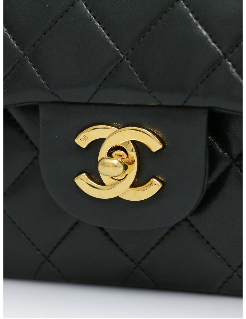 Timeless CHANEL 23 noir