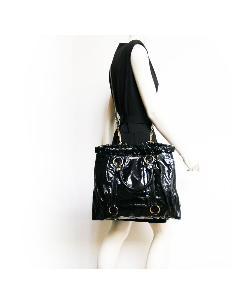 MIU MIU bag in black varnish