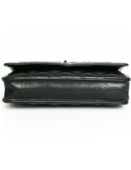 mini sac CHANEL matelassé noir