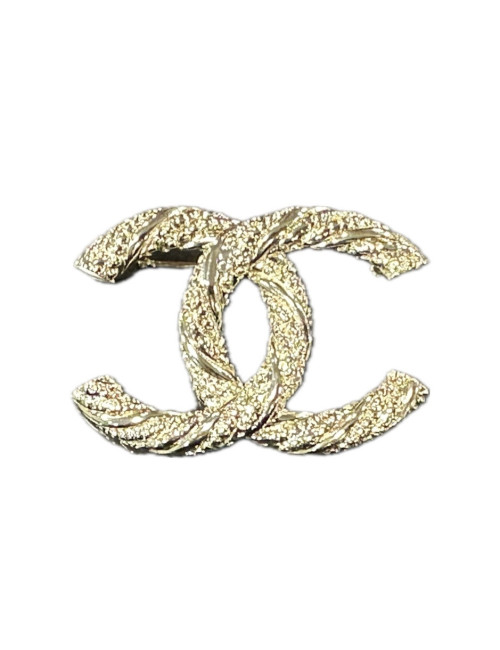 Broche CC champagne CHANEL