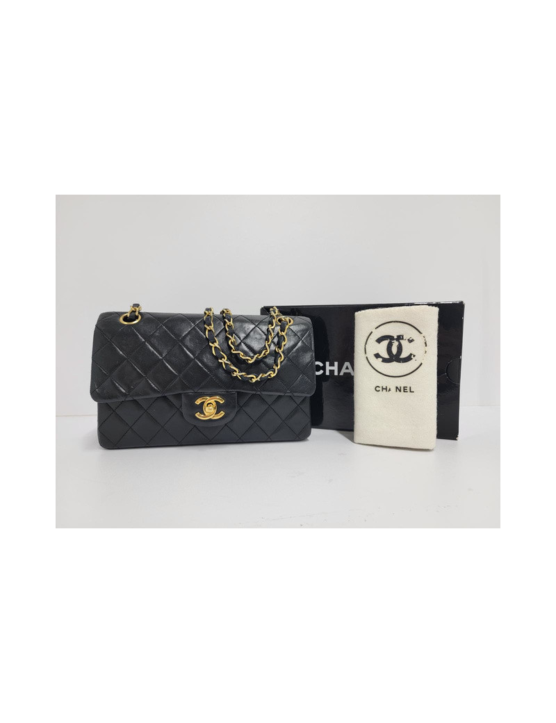 Timeless 23 CHANEL vintage