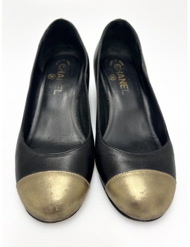 Escarpins Chanel T36,5 bicolores noir doré : livraison gratuite 2