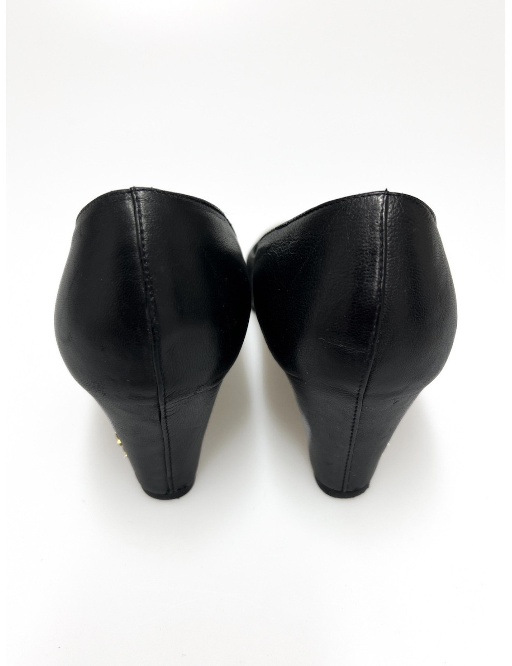 Escarpins Chanel T36,5 bicolores noir doré : livraison gratuite