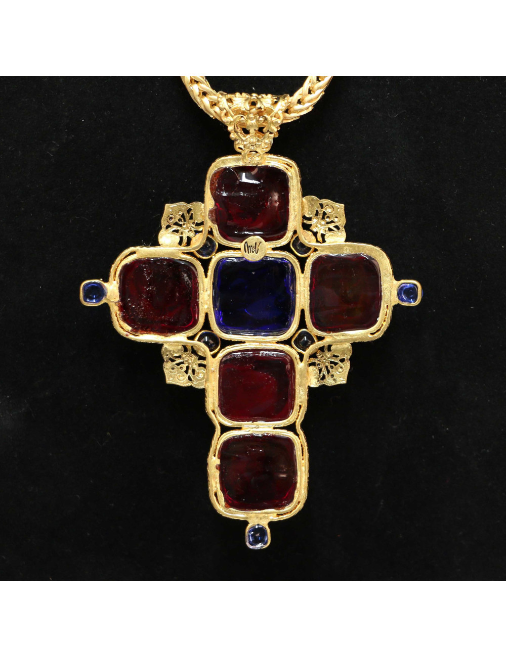 Sautoir croix MARGUERITE DE VALOIS