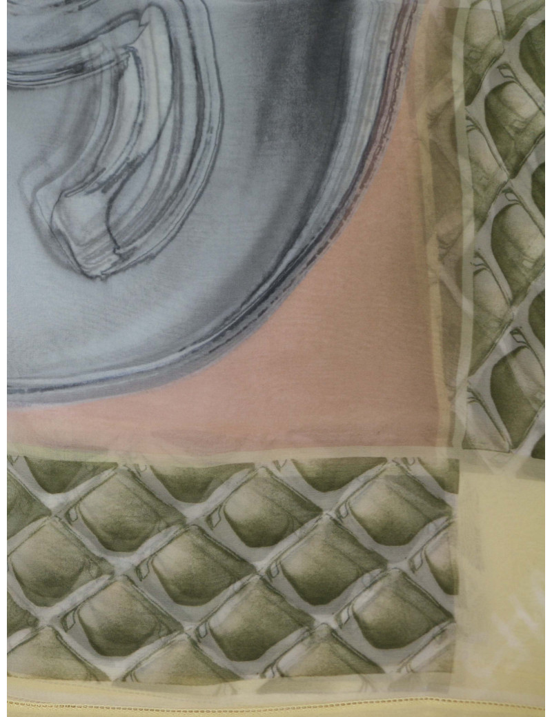 Foulard CHANEL voile de soie