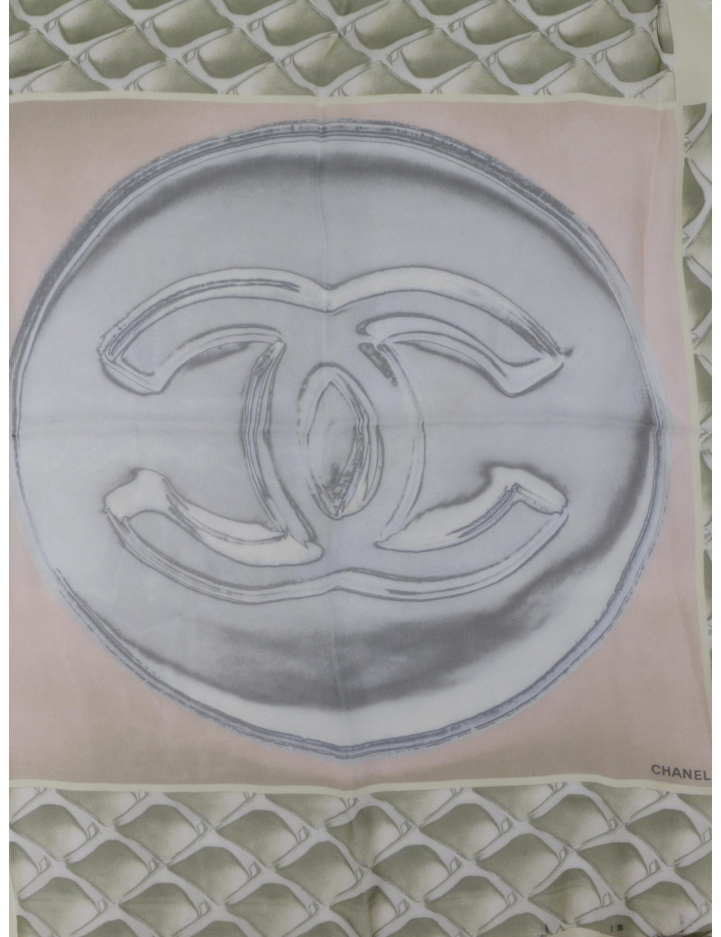 Foulard CHANEL voile de soie