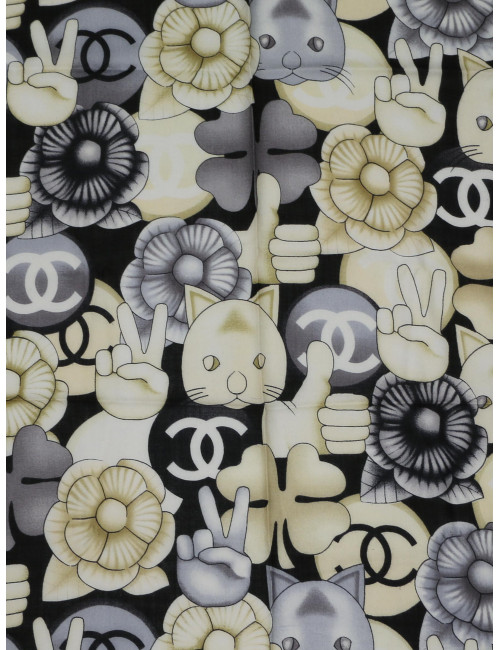 Foulard CHANEL camélias chats cachemire 100%