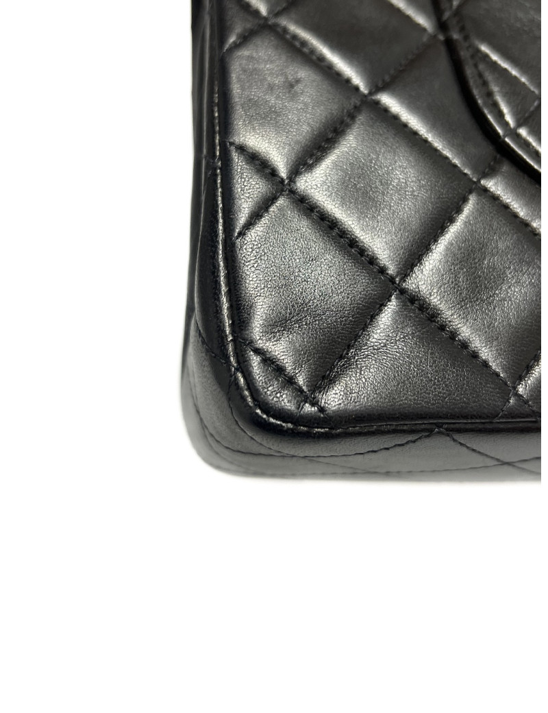 Sac Timeless GM Chanel noir : livré dans sa boîte d'origine Chanel
