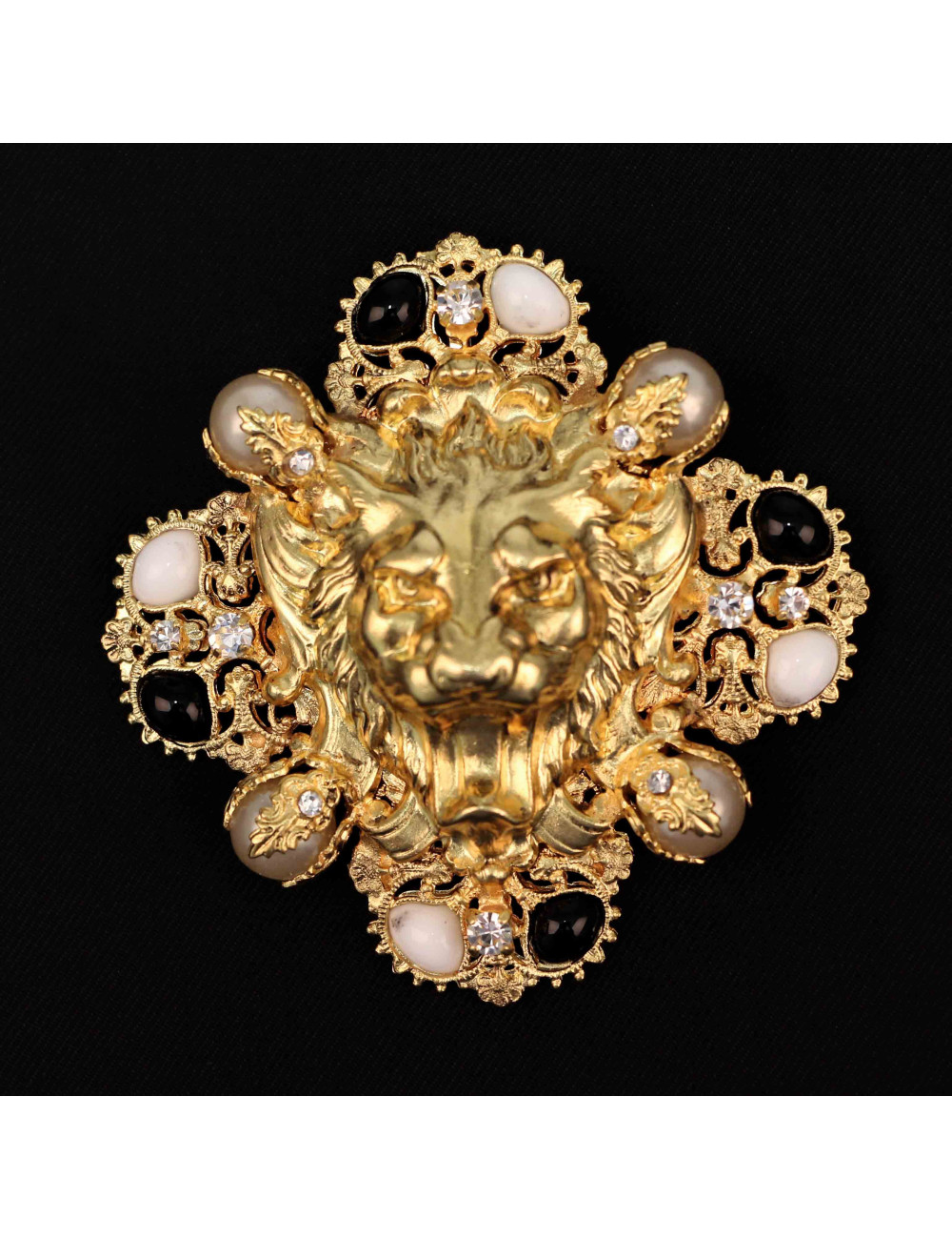 Broche Marguerite de Valois "fureur royale" : fabrication française