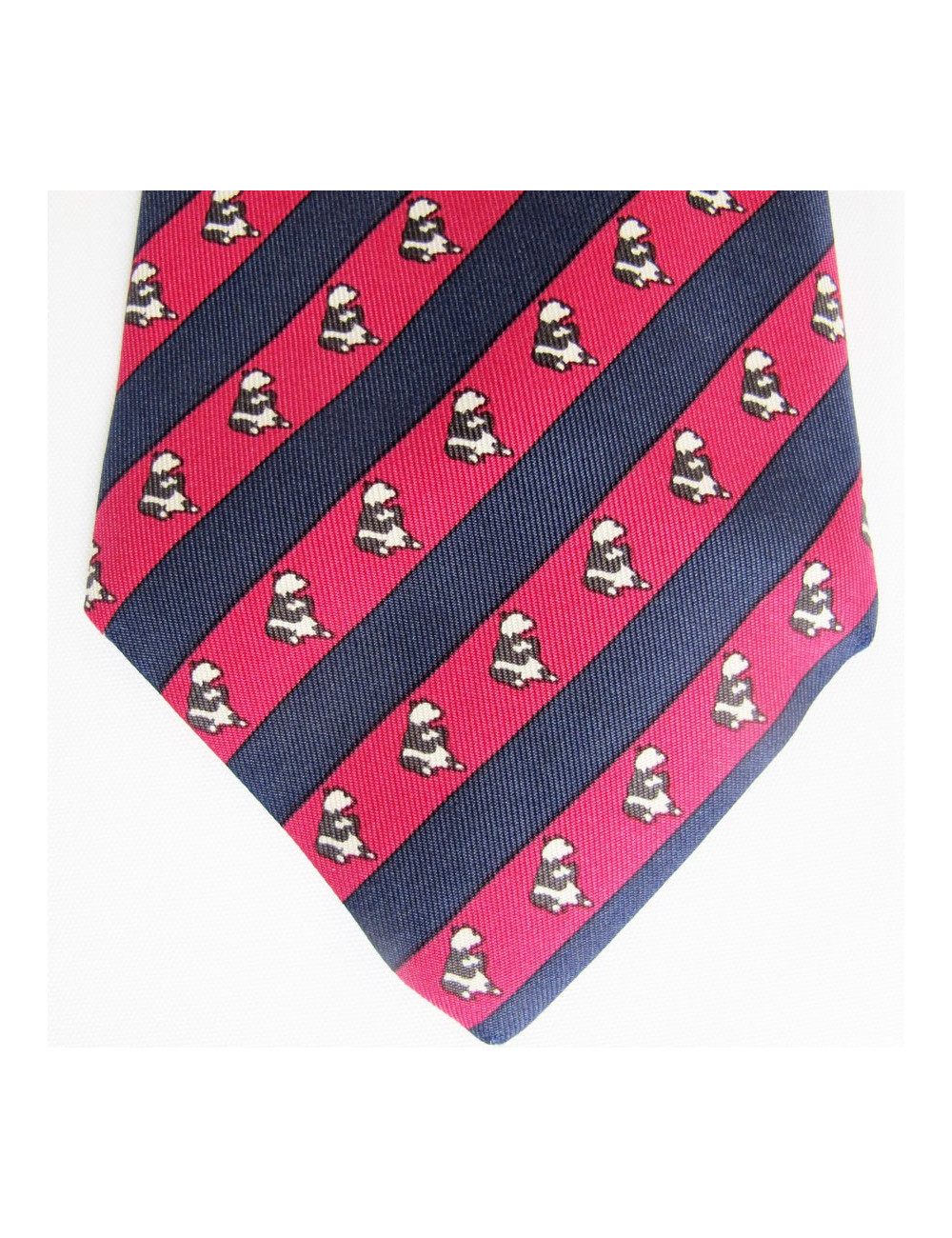 Cravate HERMES en soie rose motifs panda