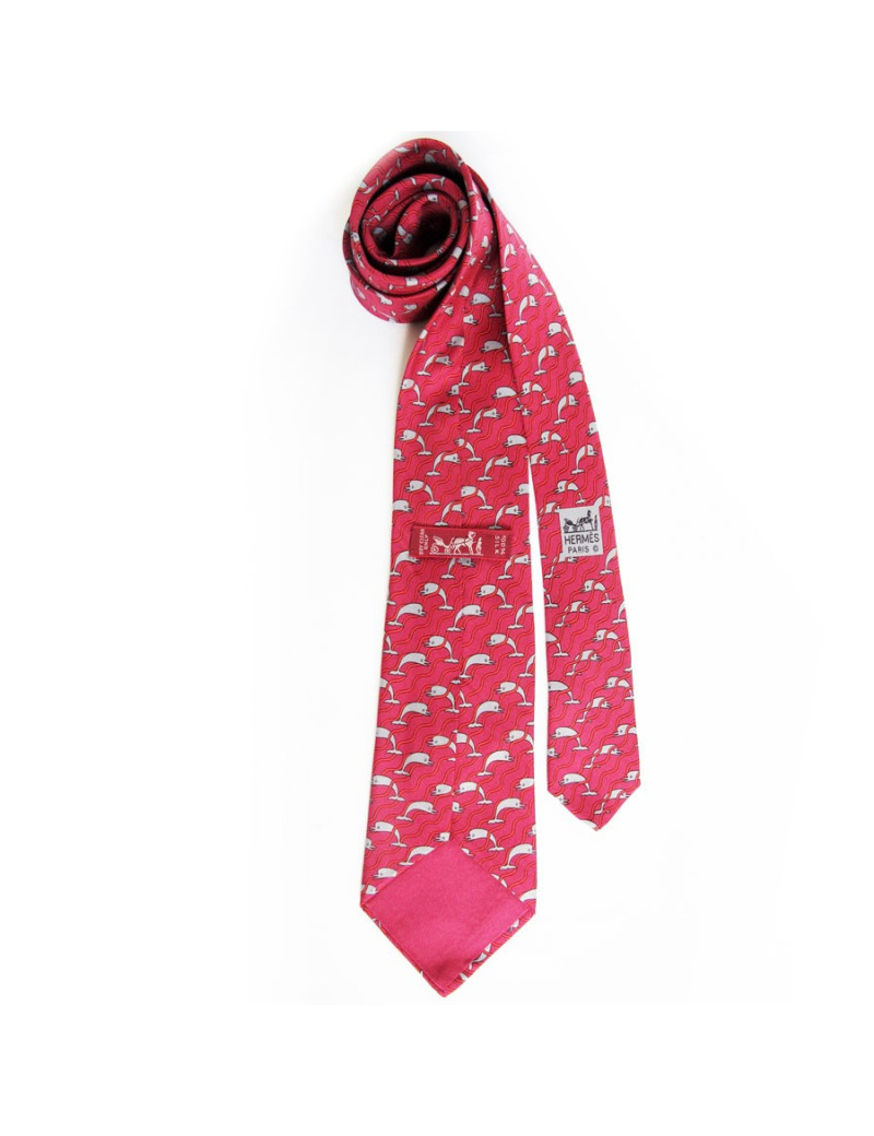 Cravate bordeaux Hermès en twill de soie imprimés dauphins