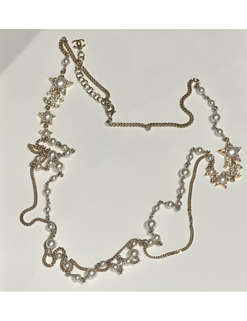 Sautoir CHANEL étoiles strassées et perles