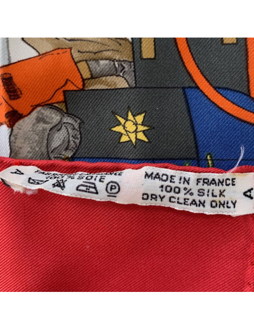 Carré HERMES L'hiver en Poste bord rouge