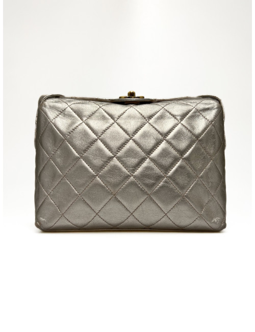 Sac doré CHANEL matelassé