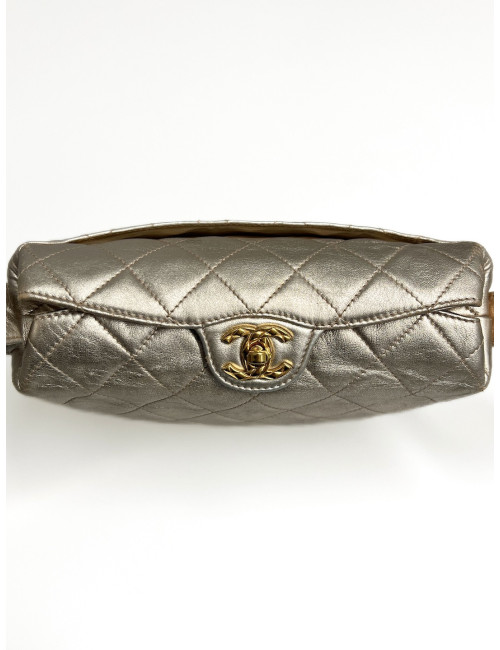 Sac doré CHANEL matelassé