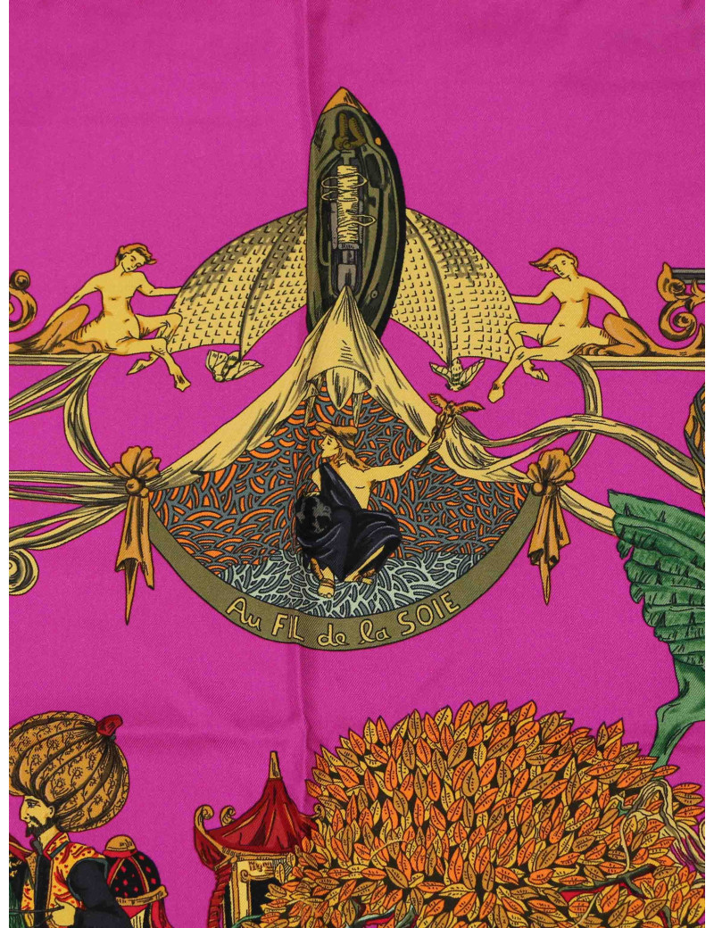 Carré HERMES Au fil de la soie