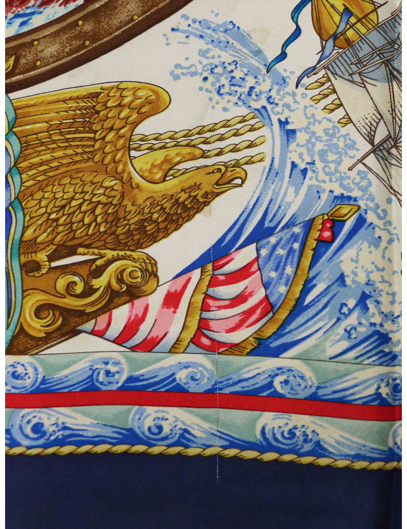 Carré Hermès Vive le vent en soie : occasion certifiée authentique