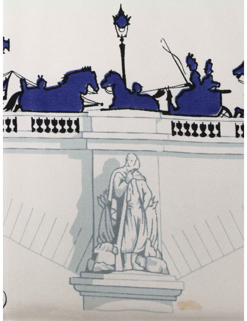 Carré Hermès Les Ponts de Paris bord bleu : certifié authentique