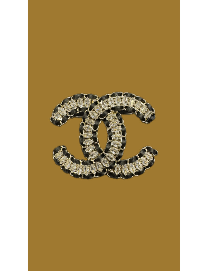Broche CHANEL cuir et strass