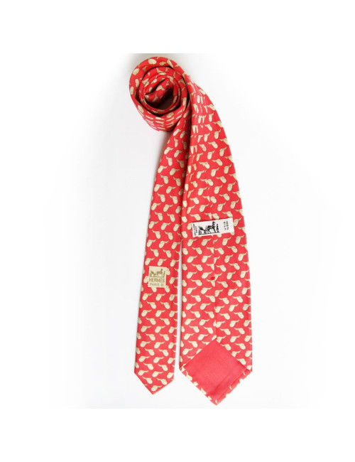 Cravate HERMES rouge en soie motifs selles