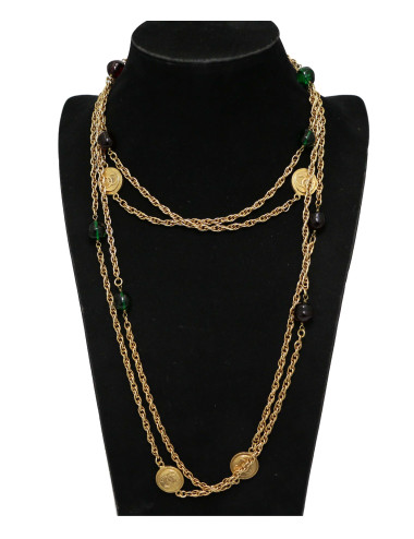 Long sautoir vintage CHANEL pièces CC et pâte de verre rubis et emeurode