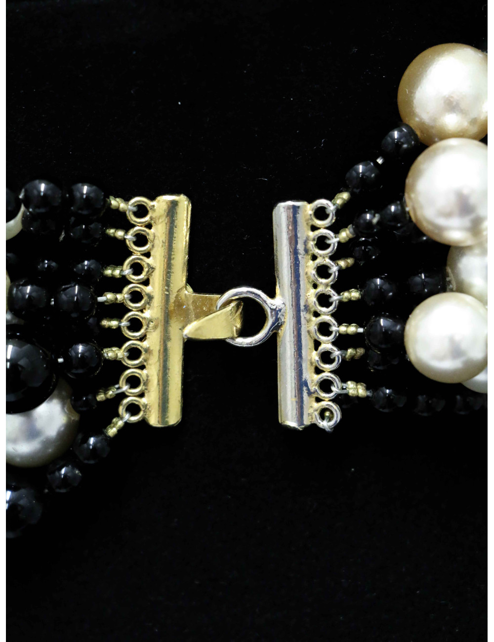 Collier perles Christian Dior nacrées et noires : occasion authentique