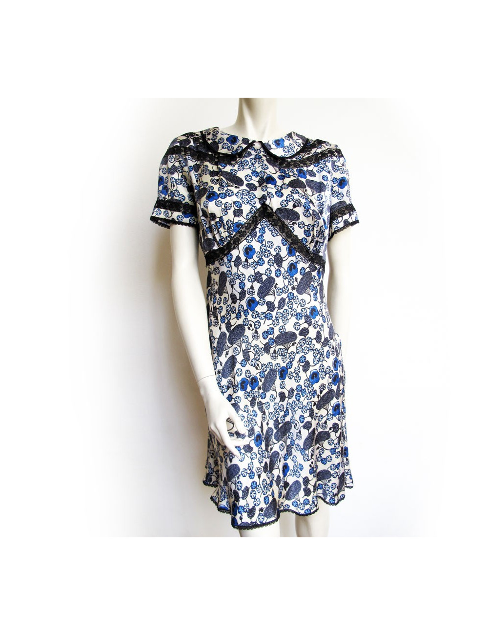 Robe ROCHAS T 46 en soie