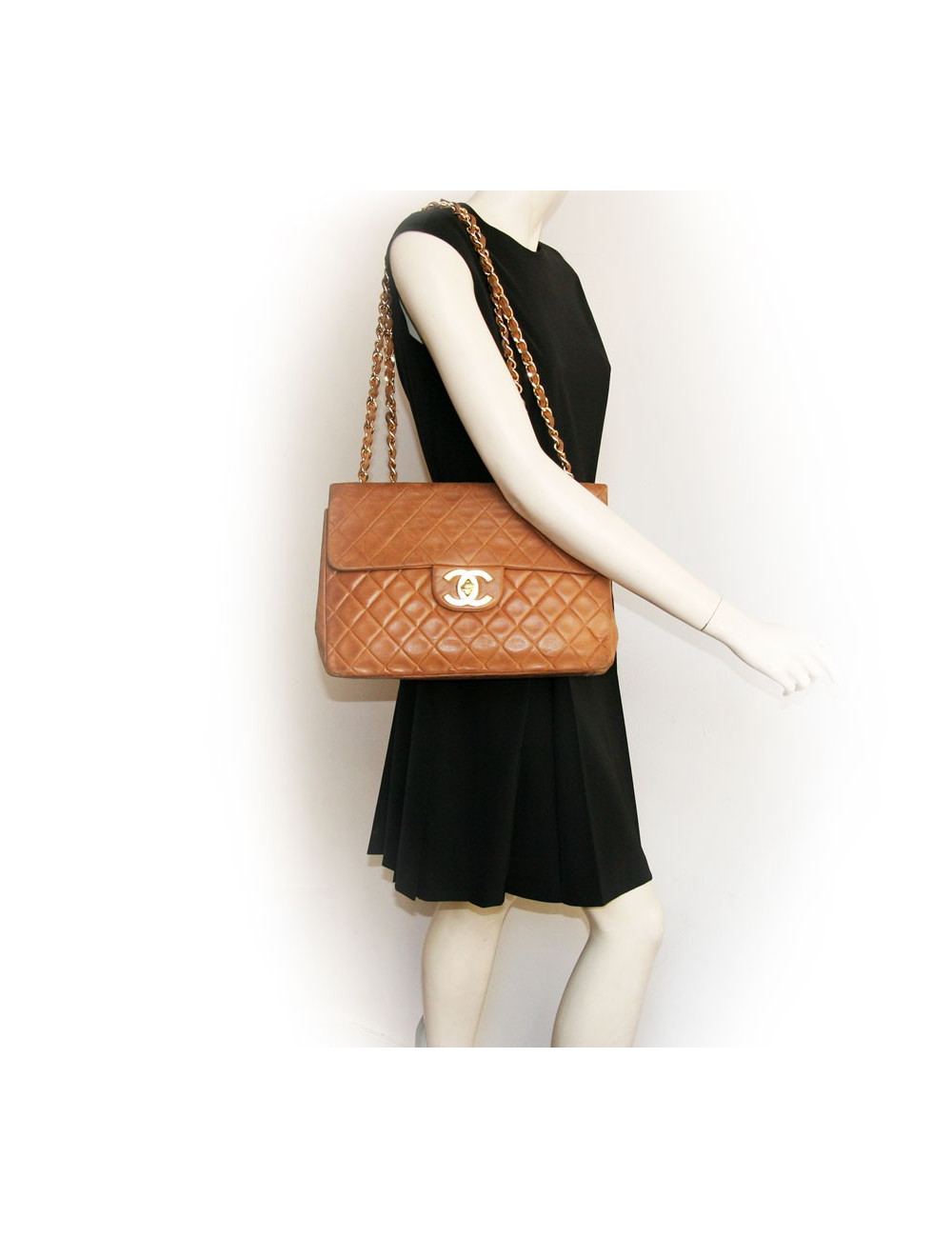 Maxi jumbo CHANEL beige vintage