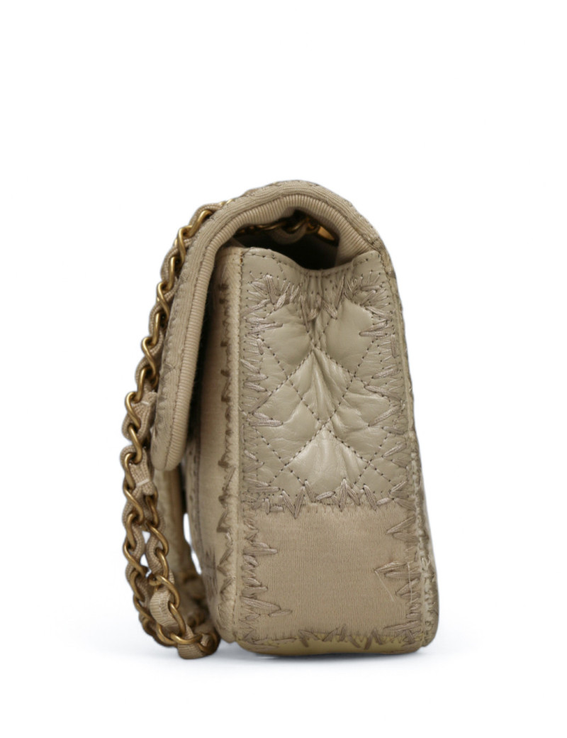 Sac CHANEL patchwork blanc