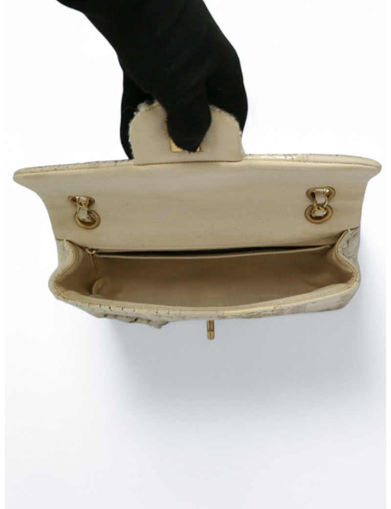 Sac CHANEL patchwork blanc