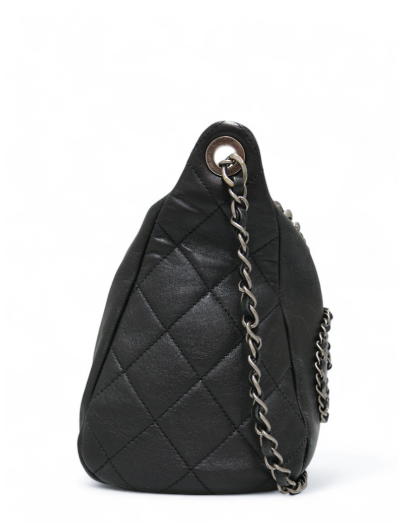 Sac Rock CHANEL cuir d'agneau noir