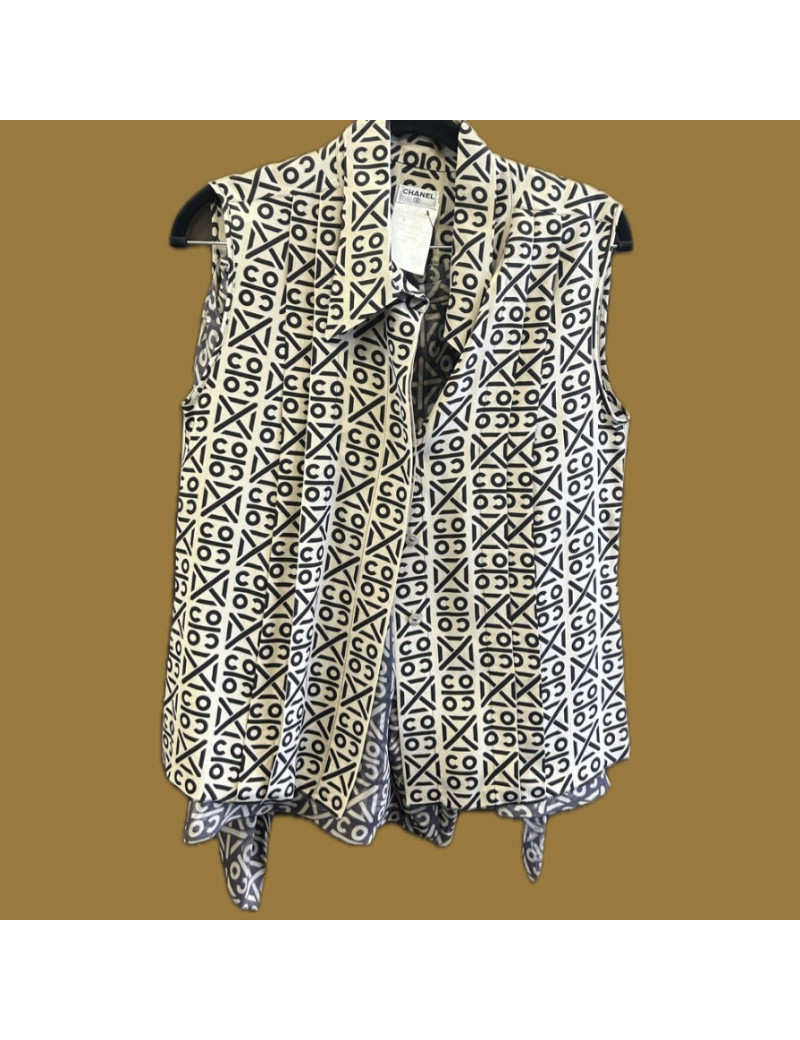 Ensemble CHANEL Blouse et short