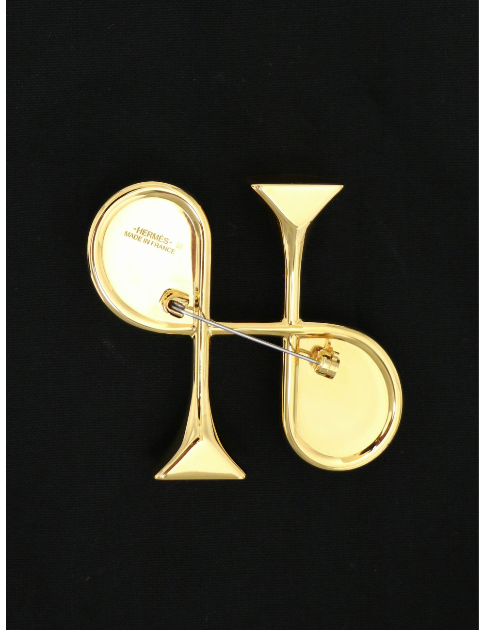 Broche HERMES Cor H lézard et métal doré