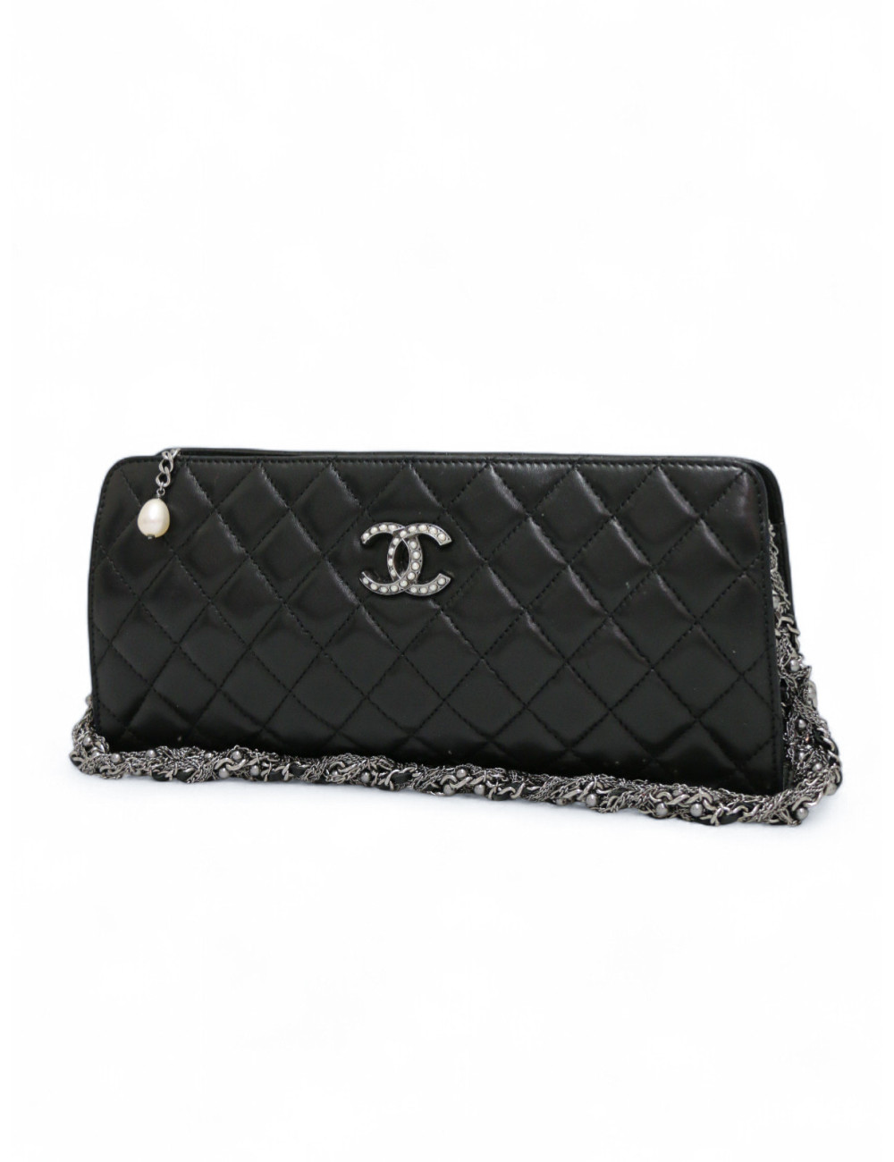 Sac pochette CHANEL uir d'agneau noir