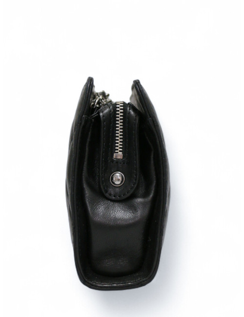 Sac pochette CHANEL uir d'agneau noir