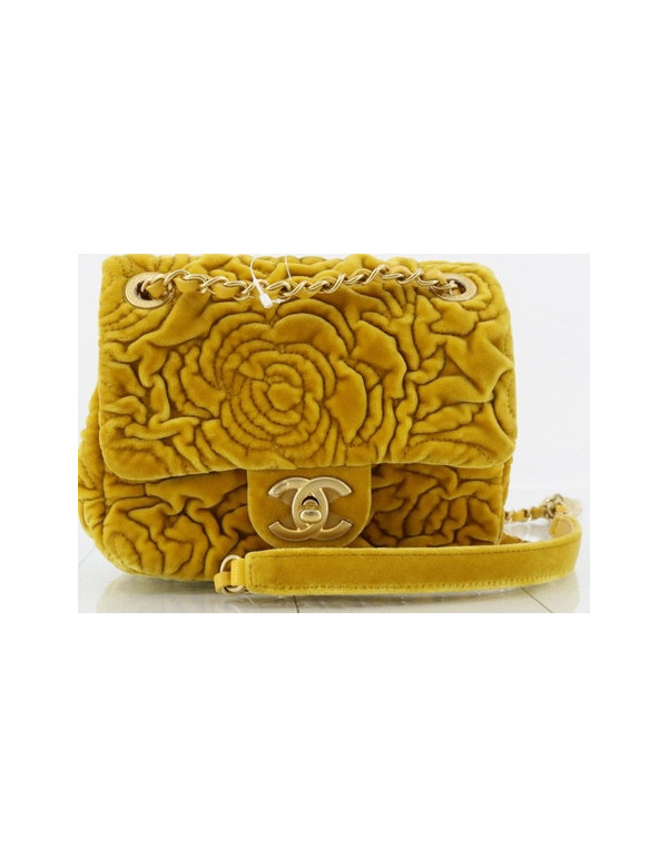 Sac Chanel velours moutarde camélias