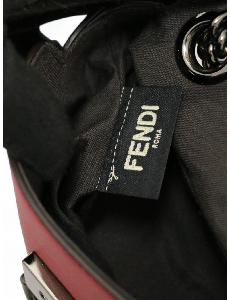 Sac à dos Back to school Fendi en cuir, d'occasion en cliquant ici