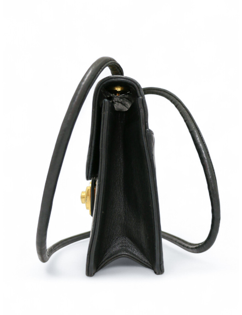 Mini sac CHANEL cuir d'agneau chevron