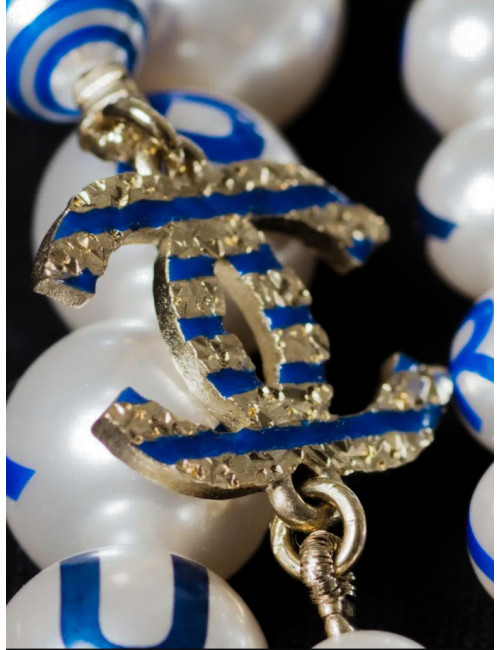 Sautoir multi rangs perles CHANEL La Pausa livré dans sa boîte Chanel