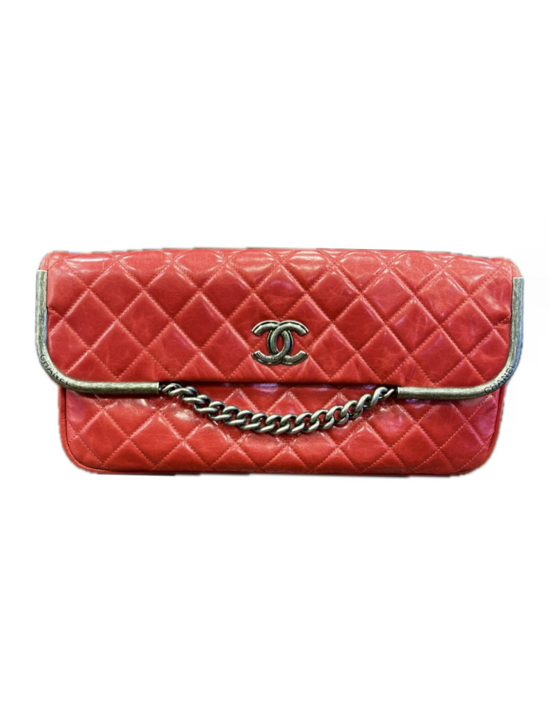 Pochette CHANEL rouge chaine palladium